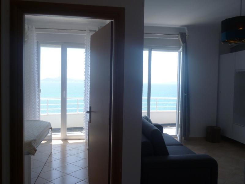 Beautifull Holiday Apartment Larisa Саранда Екстер'єр фото